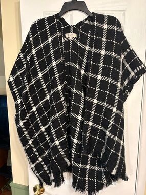 LOFT Black and White Plaid Fringe Poncho